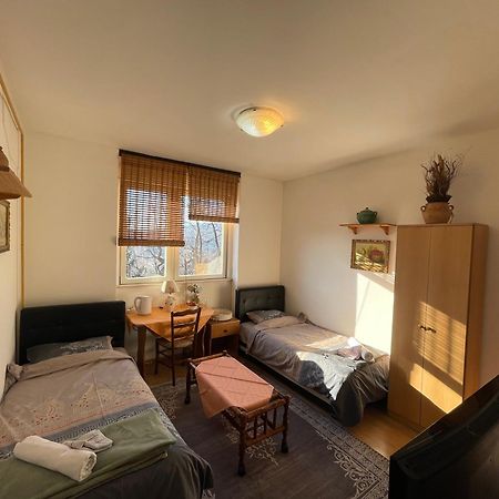 Rooms Ada SJJ Buitenkant foto