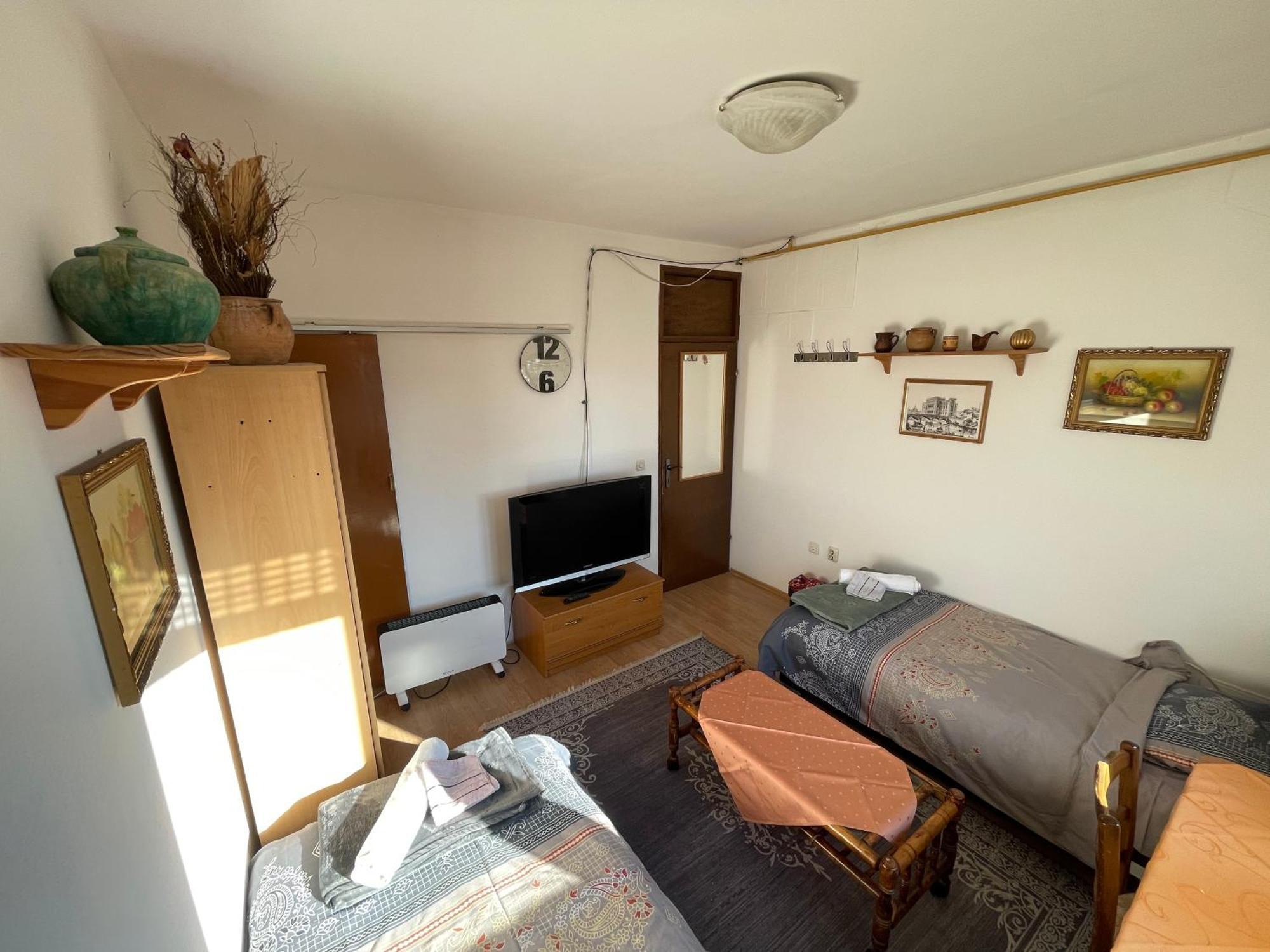 Rooms Ada SJJ Buitenkant foto